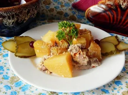 Porc cu cartofi în gaura