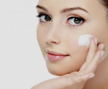 Crema L'Oreal alimente de lux