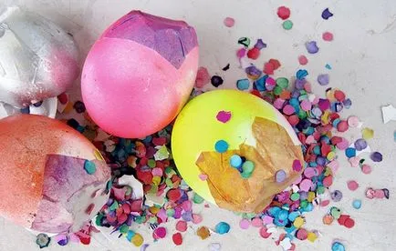 Confetti cu mâinile lor Confetti cu mâinile lor