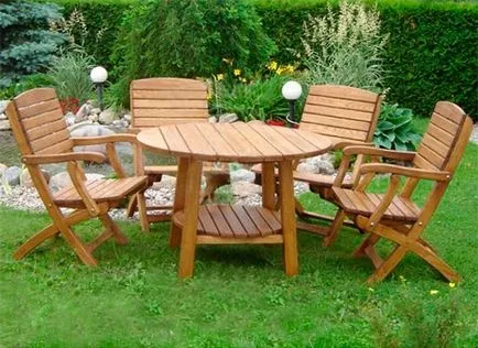foișoare mobilier, cu mâinile lor
