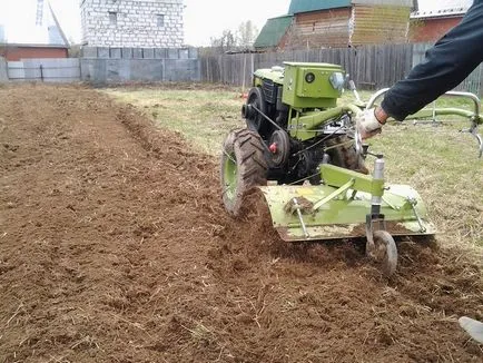 Cum de a face propriile mâini în spatele tractorului