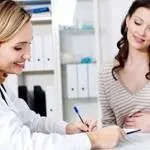 Dacă trageți în abdomen, care este