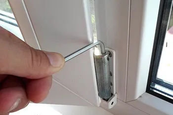 Cum de a elimina frunza cu ferestre din plastic Cum de a elimina frunza cu ferestre din plastic