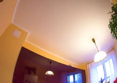Începe repararea plafonului