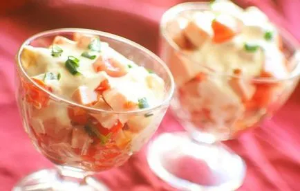 Salata cu sunca branza de rosii Salata cu sunca branza de rosii