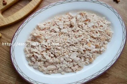 Salata de pui cu prune Salata de pui cu prune