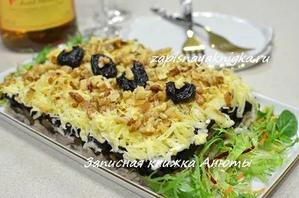 Salata de pui cu prune Salata de pui cu prune