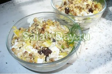 Salata de pui cu prune