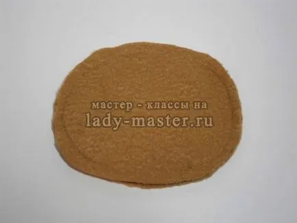 Mănușă de păpuși suportă propriile lor mâini, comandantul - clasa cu fotografii, pas cu pas