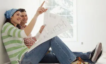 Începe repararea plafonului Începe repararea plafonului