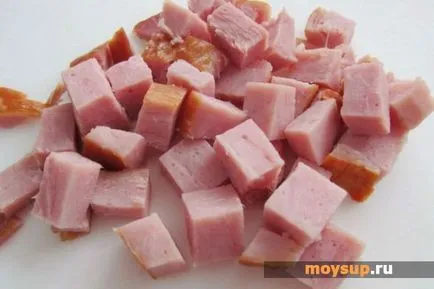 Salata cu sunca branza de rosii Salata cu sunca branza de rosii