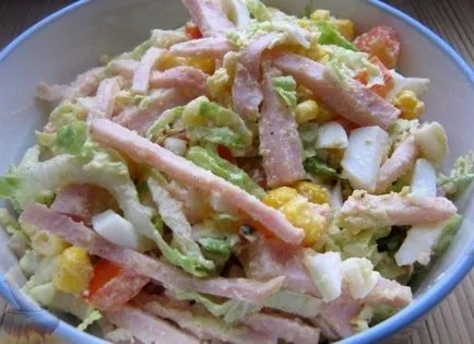 Salata cu sunca branza de rosii Salata cu sunca branza de rosii