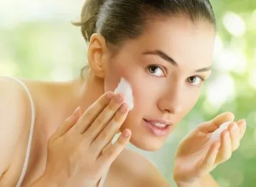 Cosmetice de revizuire Aven