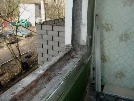 Instalarea de tehnologie din lemn ferestre Instalarea de tehnologie din lemn ferestre