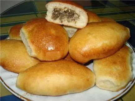 Plăcinte în rețete cuptor cu pas cu pas chifle coapte fotografie, cum să gătească prăjituri, și temperatura (rețete) Plăcinte în rețete cuptor cu pas cu pas chifle coapte fotografie, cum să gătească prăjituri, temperatura și
