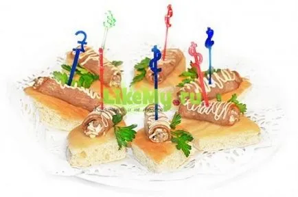 33 rețete simple, tartine pe frigarui pentru masa festivă