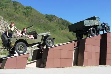 Autotravel și aventură