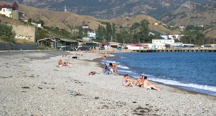 Koktebel Beach este izbitoare diversitate
