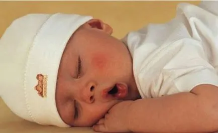 De ce copilul nu doarme bine (nou-născut nu doarme noaptea sau ziua) (toracică) De ce copilul nu doarme bine (nou-născut nu doarme noaptea sau în după-amiaza)