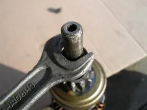 Bendix eșec dispozitiv de pornire și de modul în care să-l înlocuiască, șoferul mașinii
