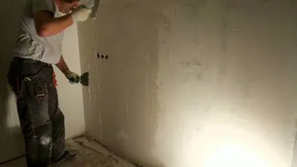 repararea rapidă sau gips-carton lipit de perete