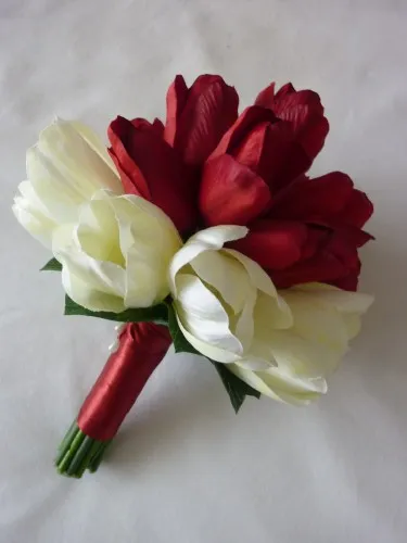 buchet de mireasa din lalele
