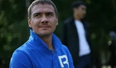 Lăudându-a co-lucrătorilor Inginer