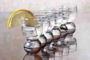 Câte erodate de alcool (vodca, vin, bere)