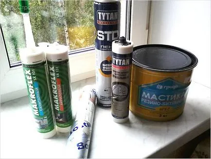 Sigiliul fanta pe balcon - utilizarea spumelor etanșanți și chituri (balcon) Fisurile reparate pe balcon - utilizarea unui material de etanșare, spumă și chit