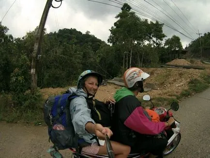 Ce se poate face într-un accident pe o motoretă! Experiența noastră abisal (accident) Ce se poate face într-un accident pe o motoretă! Experiența noastră abisal