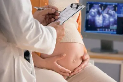 Ce fluoroscopia arată ce este și cum să facă acest lucru, descifrarea