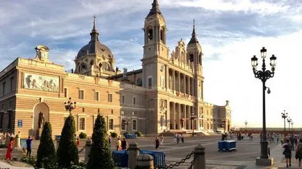 Ce să vezi în locuri și atracții interesante Madrid (Madrid) Ce să vezi în locuri interesante și atracții Madrid