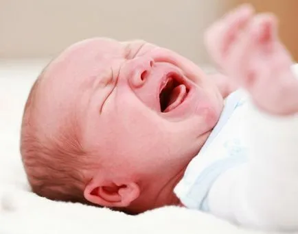 De ce copilul se plânge cum a calma nou-născutului, cum să ajute copiii 1-3 luni (pentru a calma) De ce copilul se plânge cum a calma nou-născutului, cum pentru a ajuta la sugari 1-3 luni