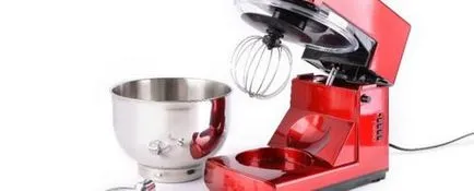Ce ou blender măturică alb, crem, piure de cartofi, lapte, smântână sdelayut