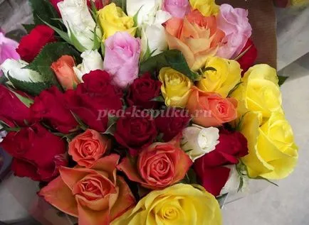 Florile din hârtie creponată, cu propriile sale mâini