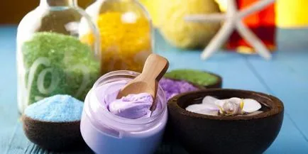 Cosmetica decorativa - seturi si cele mai bune mărci cu prețuri și recenzii