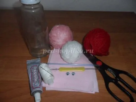 Tatăl Frost cu mâinile ceea ce materiale pe care le puteți face meserii