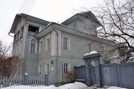 Din lemn Vologda nu numai palisadă sculptat (sculptat palisadă Vologda nu numai palisadă sculptat) Din lemn palisadă Vologda nu numai sculptat