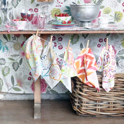 Zece idei simple pentru decorațiuni interioare