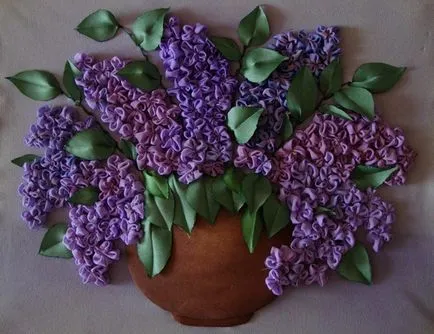 Wondrous fiefuri brodate de liliac, brodată