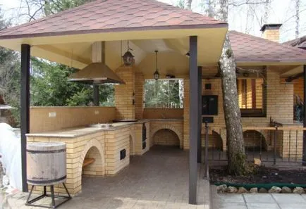 Design-o bucătărie de vară în țară cu propriile lor mâini (bucătăria) Design-o bucătărie de vară în țară cu propriile mâini
