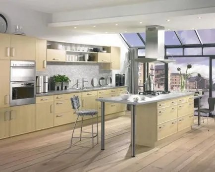 Design de bucătărie într-o casă privată în interiorul diferitelor aspecte (bucatarie + o casa de lemn) Design de bucătărie într-o casă privată în interiorul diferitelor concedierile