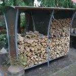 Woodshed în țară cu mâinile lor fotografii, desene, vizualizări