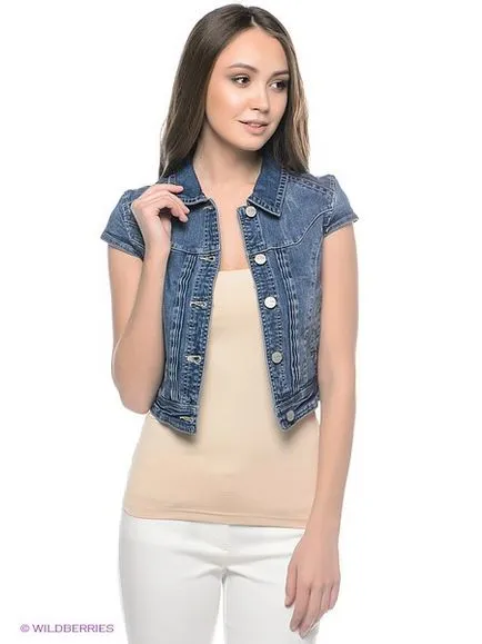 vesta denim cu nimic de a purta de fotografii și 10 idei - femeie la modă (foto) vesta denim cu nimic de a purta de fotografii și 10 idei - femeie la modă