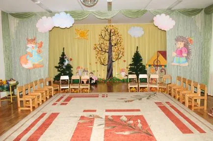 Reportaj foto „sala de muzică decor pentru vacanța de la grădiniță“