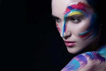 Fantasy make-up, creând un neobișnuit, creativ, artistic make-up