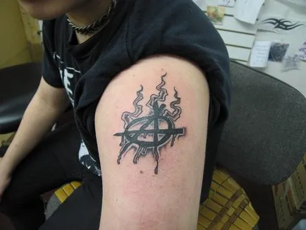 Fotografii și semnificația de anarhie tatuaje