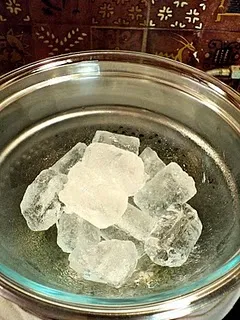 Hydrolat la domiciliu - tehnologie de gătit cu fotografii