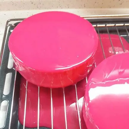 Tort glazură - strat delicios și neted