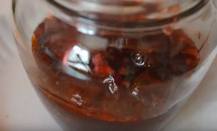 gem gros și delicioase de căpșuni în rețetele de iarnă cu boabe întregi (iarna) gem gros și delicioase de căpșuni în rețete de iarnă cu boabe întregi